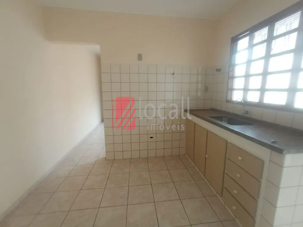 Casa com 1 quarto para aluguel, 40m² — foto 1 de 5