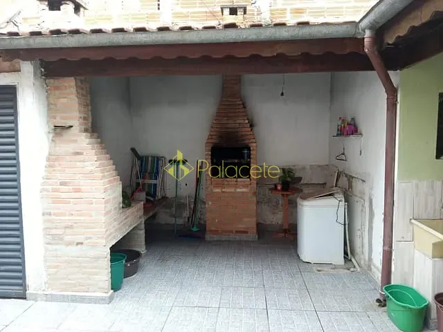 Casa com 172m² 3 quartos e 2 banheiros, à venda, no bairro Residencial e Comercial Cidade Morumbi em Pindamonhangaba