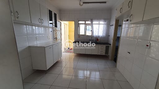 Casa, 4 quartos, 263 m² - Foto 4