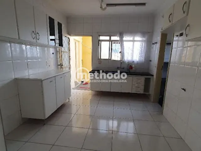 Casa com 263m² 4 quartos e 6 banheiros, à venda, no bairro Jardim Flamboyant em Campinas