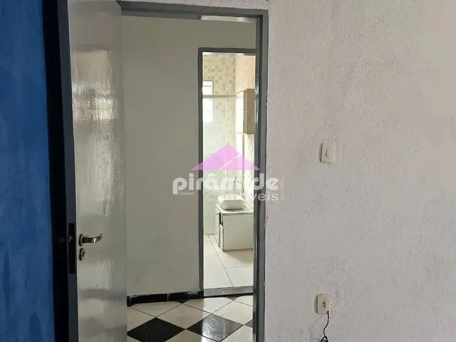 Casa com 130m² 2 quartos e 1 banheiro, para alugar, no bairro Jardim Vale do Sol em São José Dos Campos