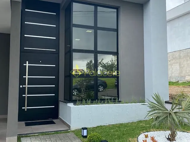 Casa com 300m² 3 quartos e 2 banheiros, à venda, no bairro Guedes em Tremembé
