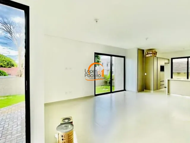 Casa com 180m² 3 quartos e 1 banheiro, para alugar, no bairro Vila Esperia Ou Giglio em Atibaia