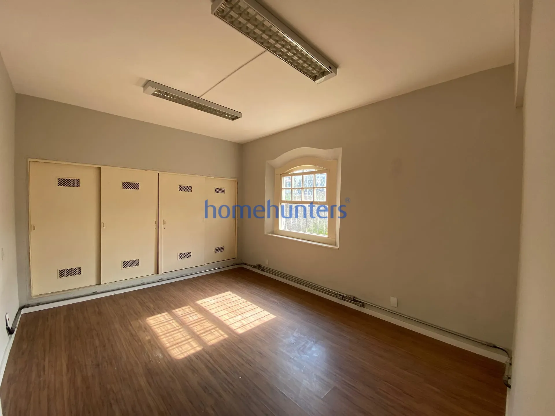 Casa, 1 quarto, 319 m² - Foto 11