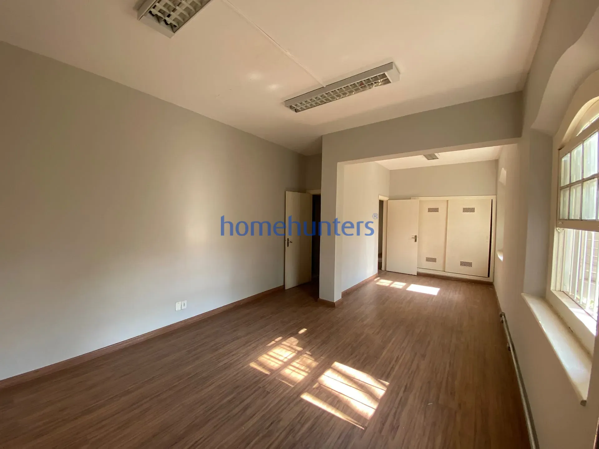 Casa, 1 quarto, 319 m² - Foto 19