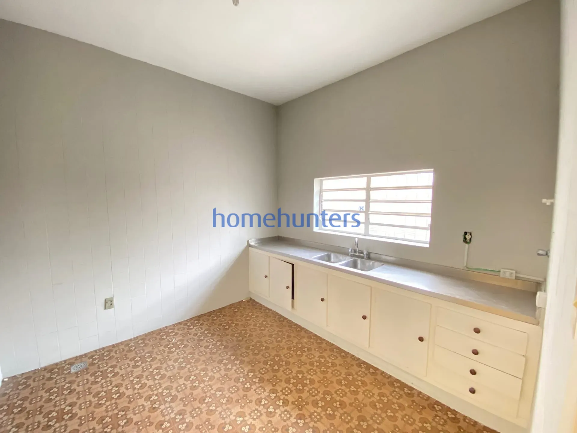 Casa, 1 quarto, 319 m² - Foto 29