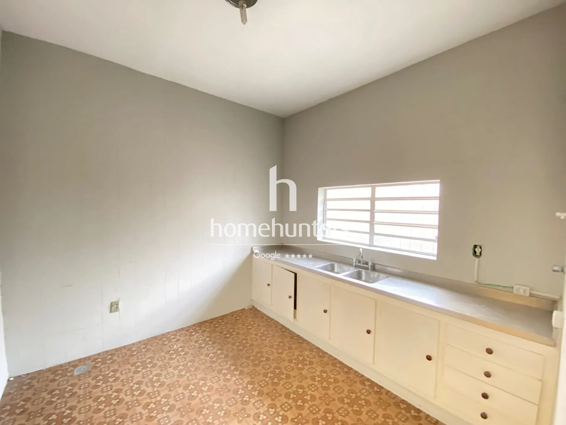 Casa, 1 quarto, 319 m² - Foto 30
