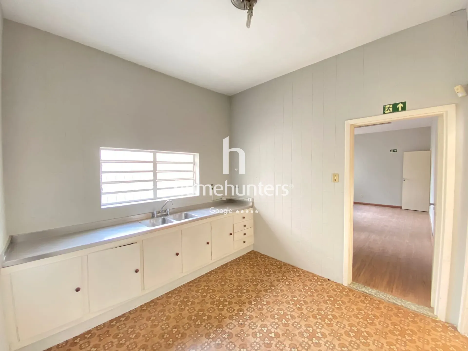 Casa, 1 quarto, 319 m² - Foto 31
