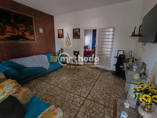 Casa com 305m², à venda, no bairro Jardim Guanabara em Campinas