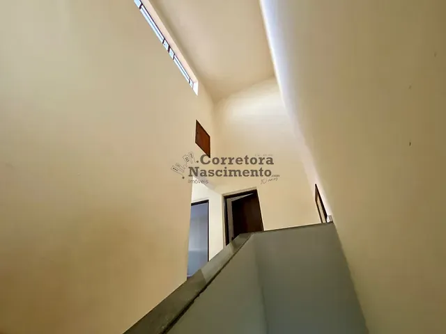 Casa com 256m² 4 quartos e 3 banheiros, à venda, no bairro Loteamento Villa Branca em Jacareí