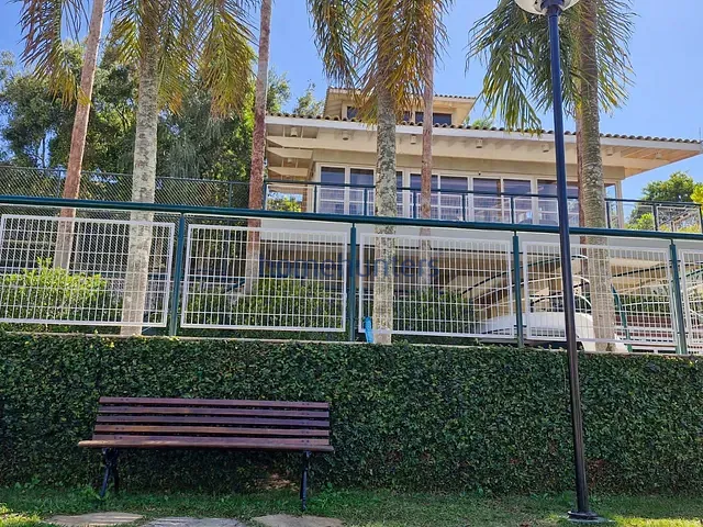 Casa com 330m² 4 quartos e 5 banheiros, à venda, no bairro Loteamento Arboreto dos Jequitibás (Sousas) em Campinas