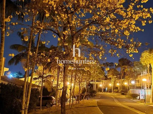Casa com 330m² 4 quartos e 5 banheiros, à venda, no bairro Loteamento Arboreto dos Jequitibás (Sousas) em Campinas