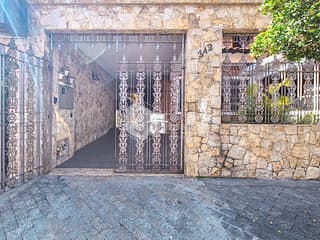 Foto do Casa-Casa tipo para venda em Parque Novo Mundo com 5 quartos, sendo 2 suítes, 275m²