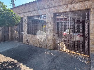 Foto do Casa-Casa tipo para venda em Parque Novo Mundo com 5 quartos, sendo 2 suítes, 275m²