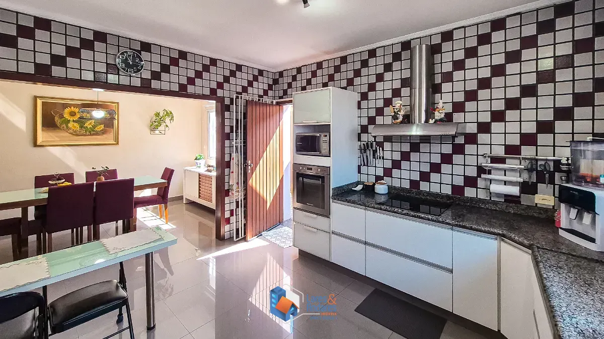 Casa, 5 quartos, 275 m² - Foto 44