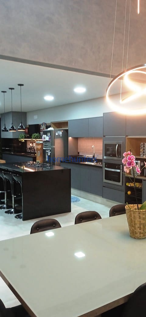 Casa, 4 quartos, 198 m² - Foto 35