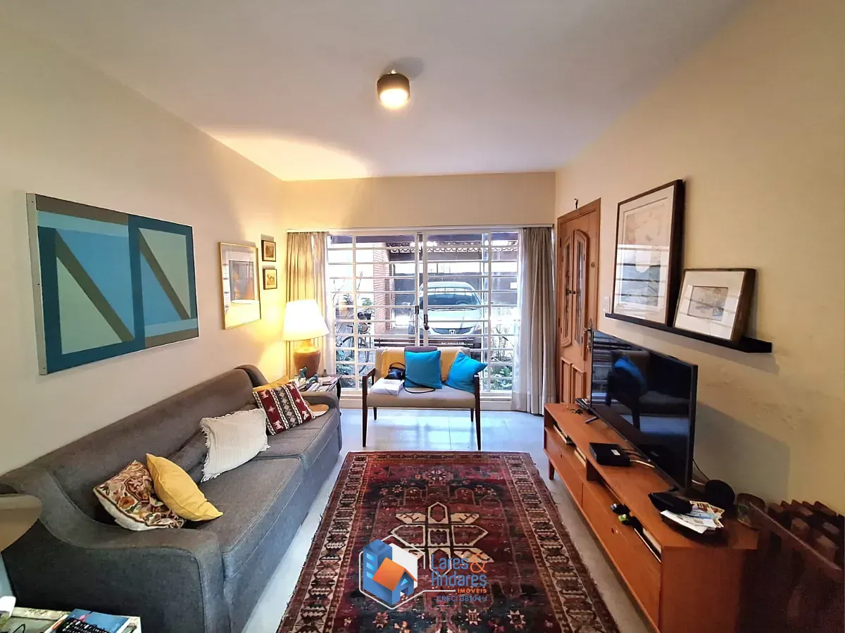 Casa, 5 quartos, 231 m² - Foto 1