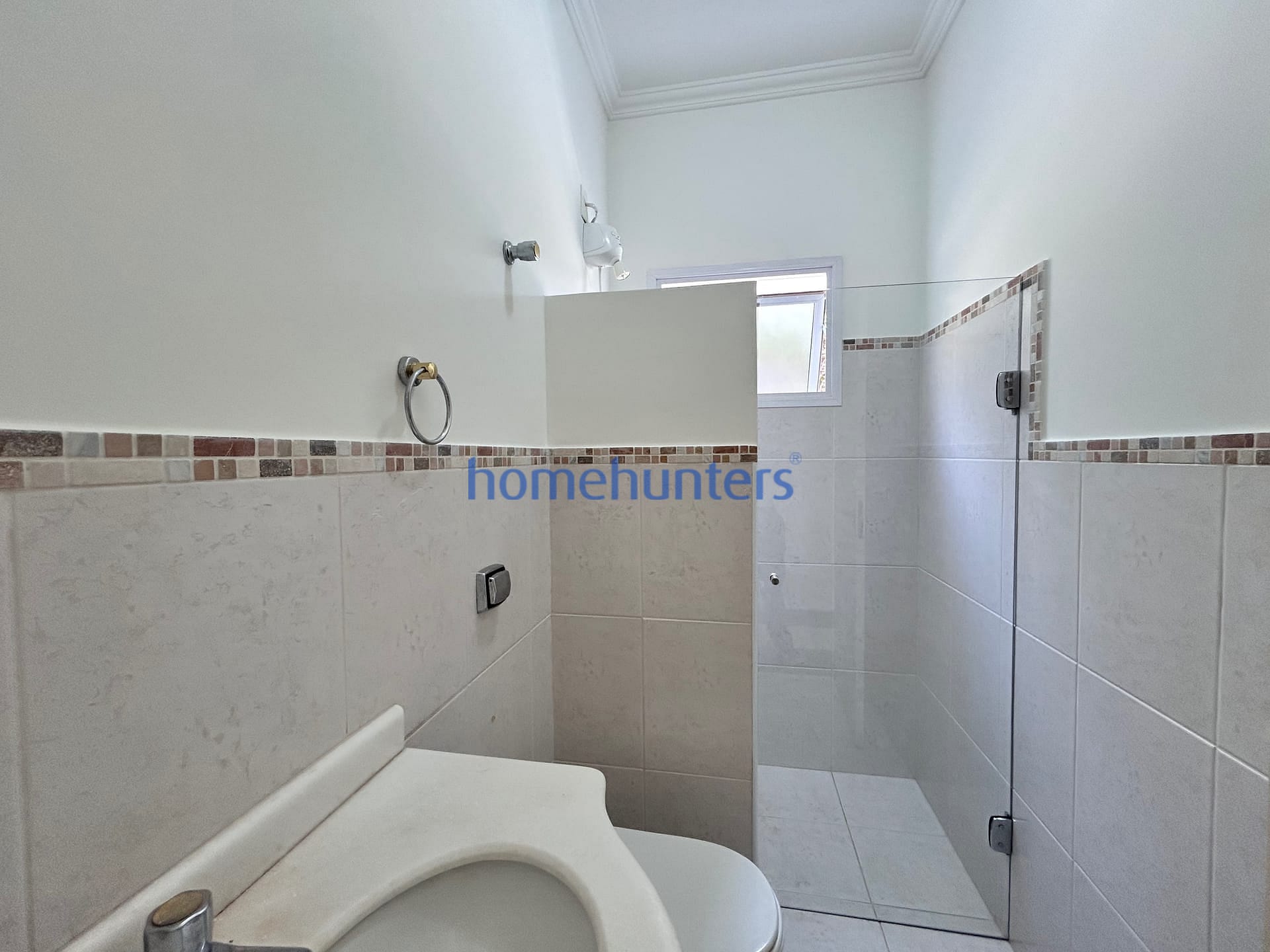 Casa para alugar com 5 quartos, 317m² - Foto 11