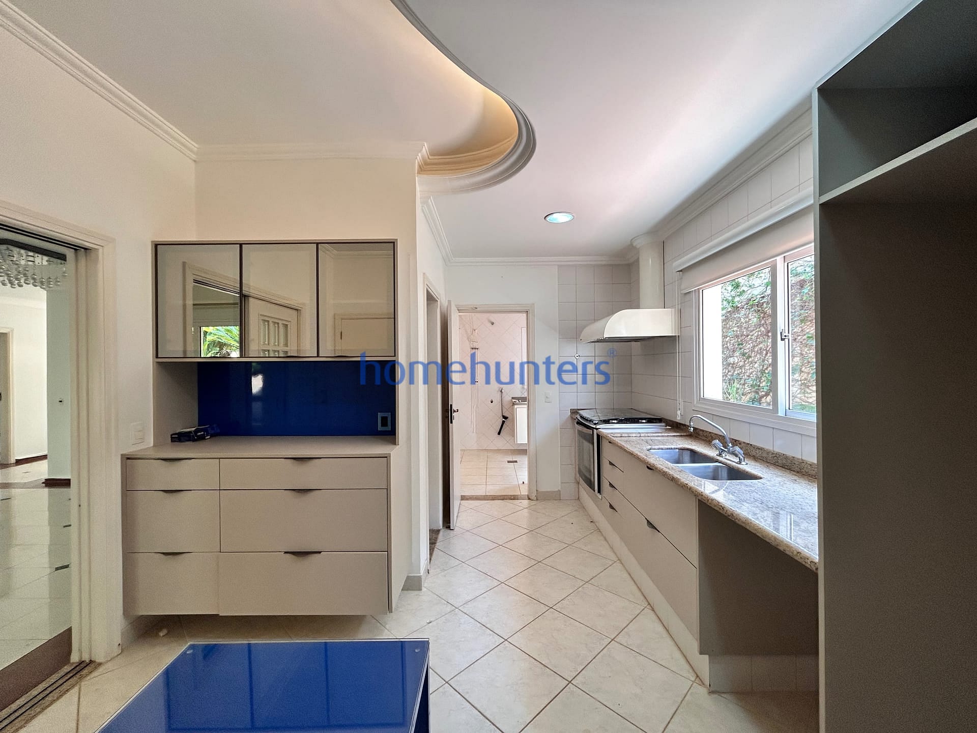 Casa para alugar com 5 quartos, 317m² - Foto 22