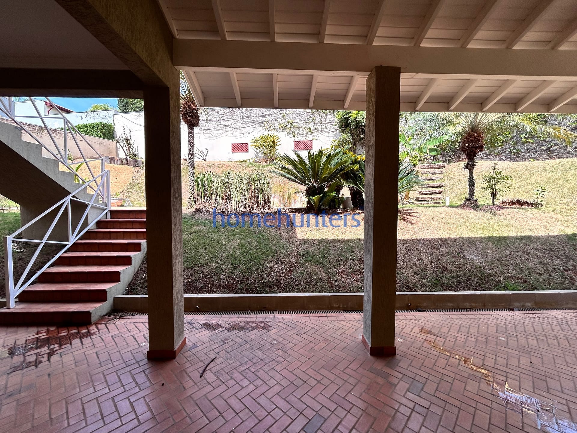Casa para alugar com 5 quartos, 317m² - Foto 32