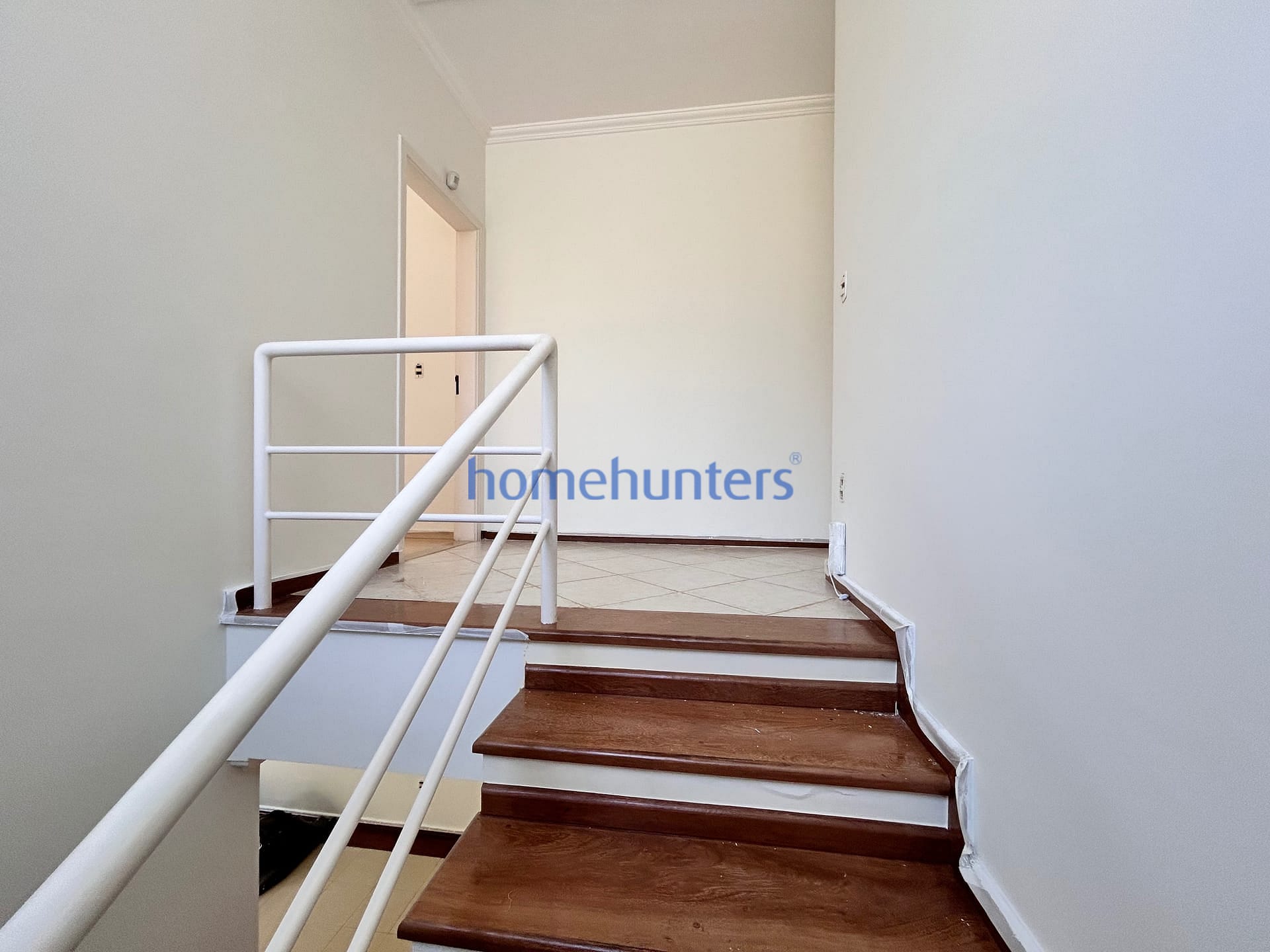 Casa para alugar com 5 quartos, 317m² - Foto 41