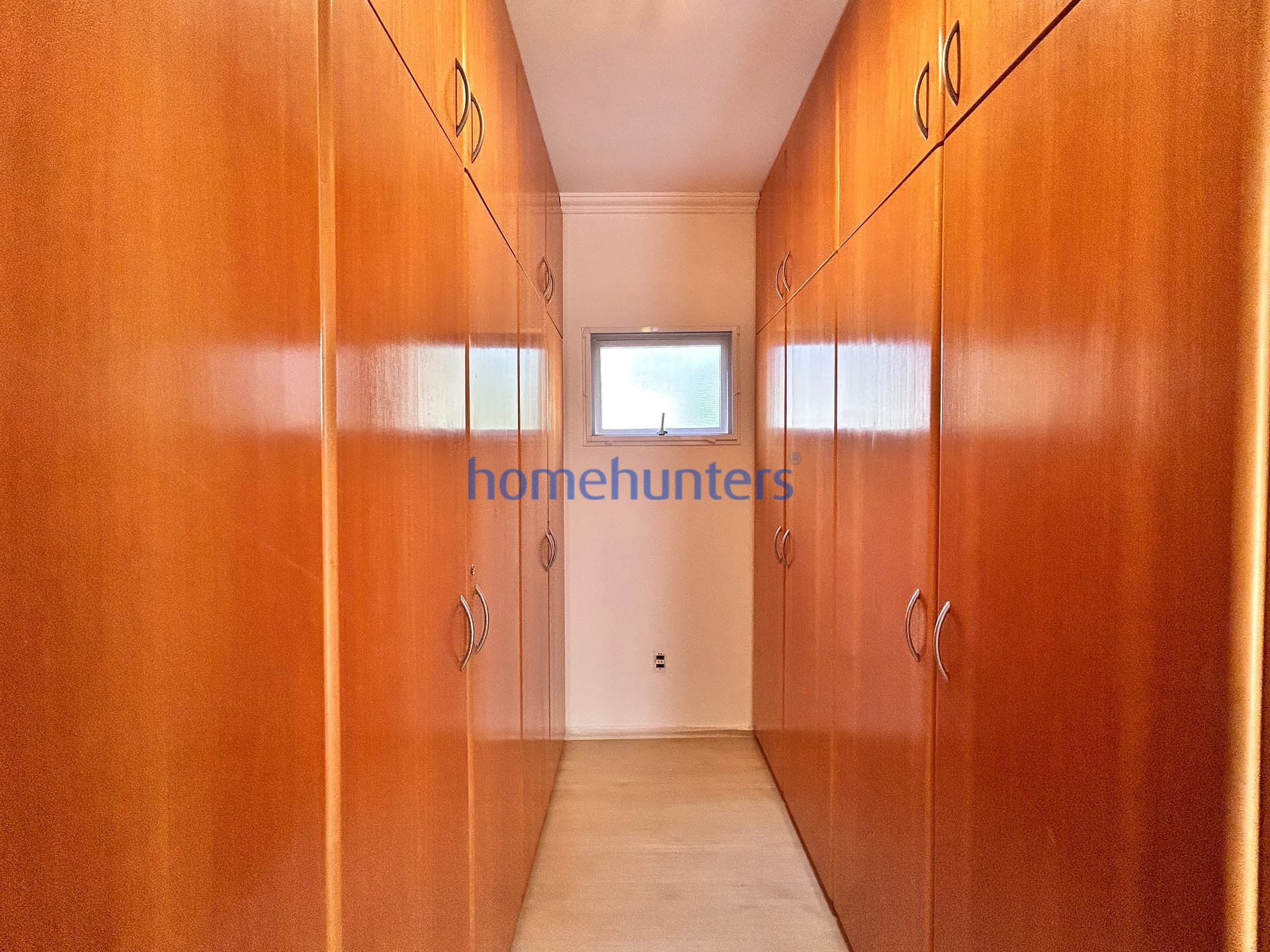 Casa para alugar com 5 quartos, 317m² - Foto 50