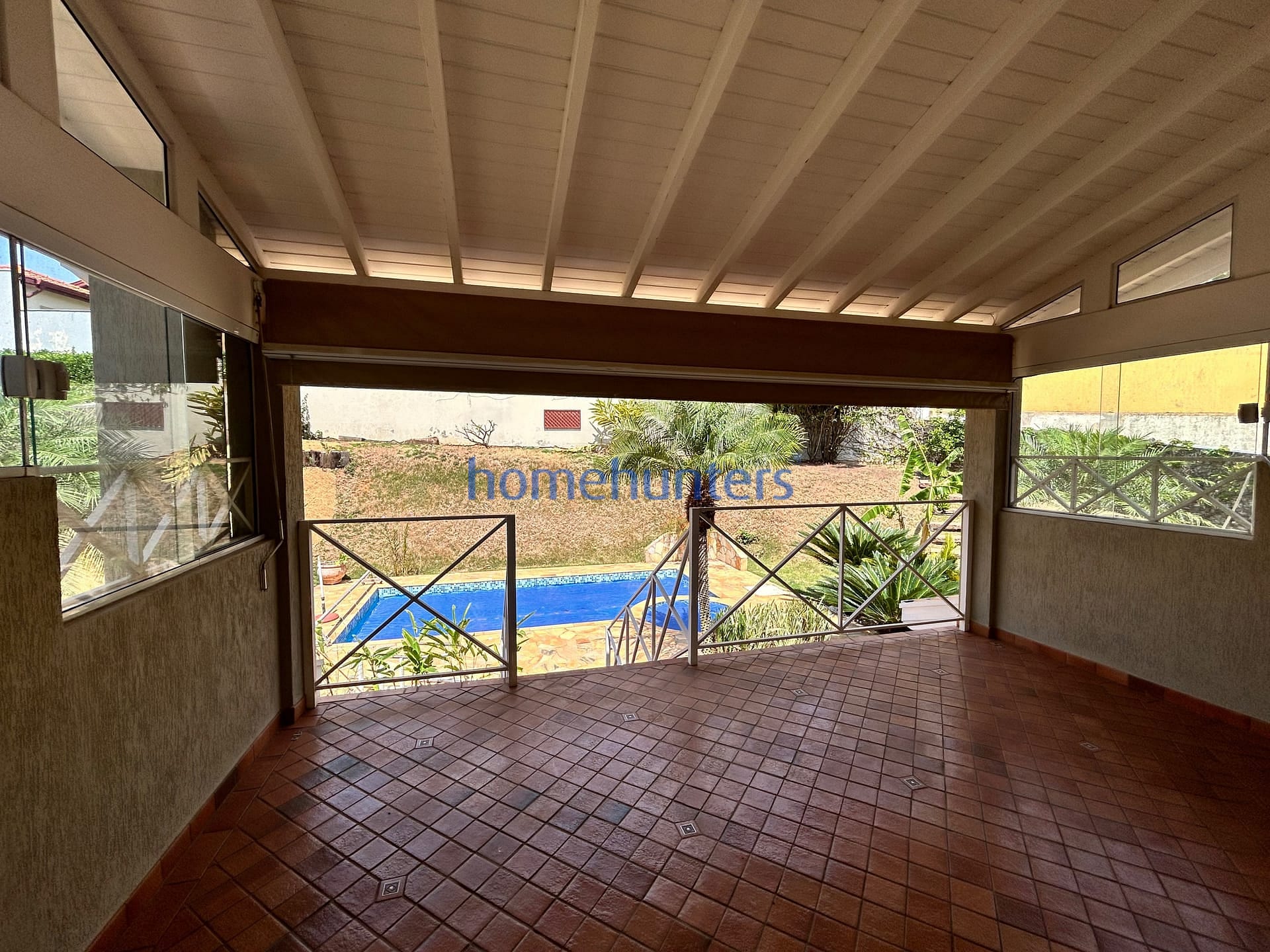 Casa para alugar com 5 quartos, 317m² - Foto 59