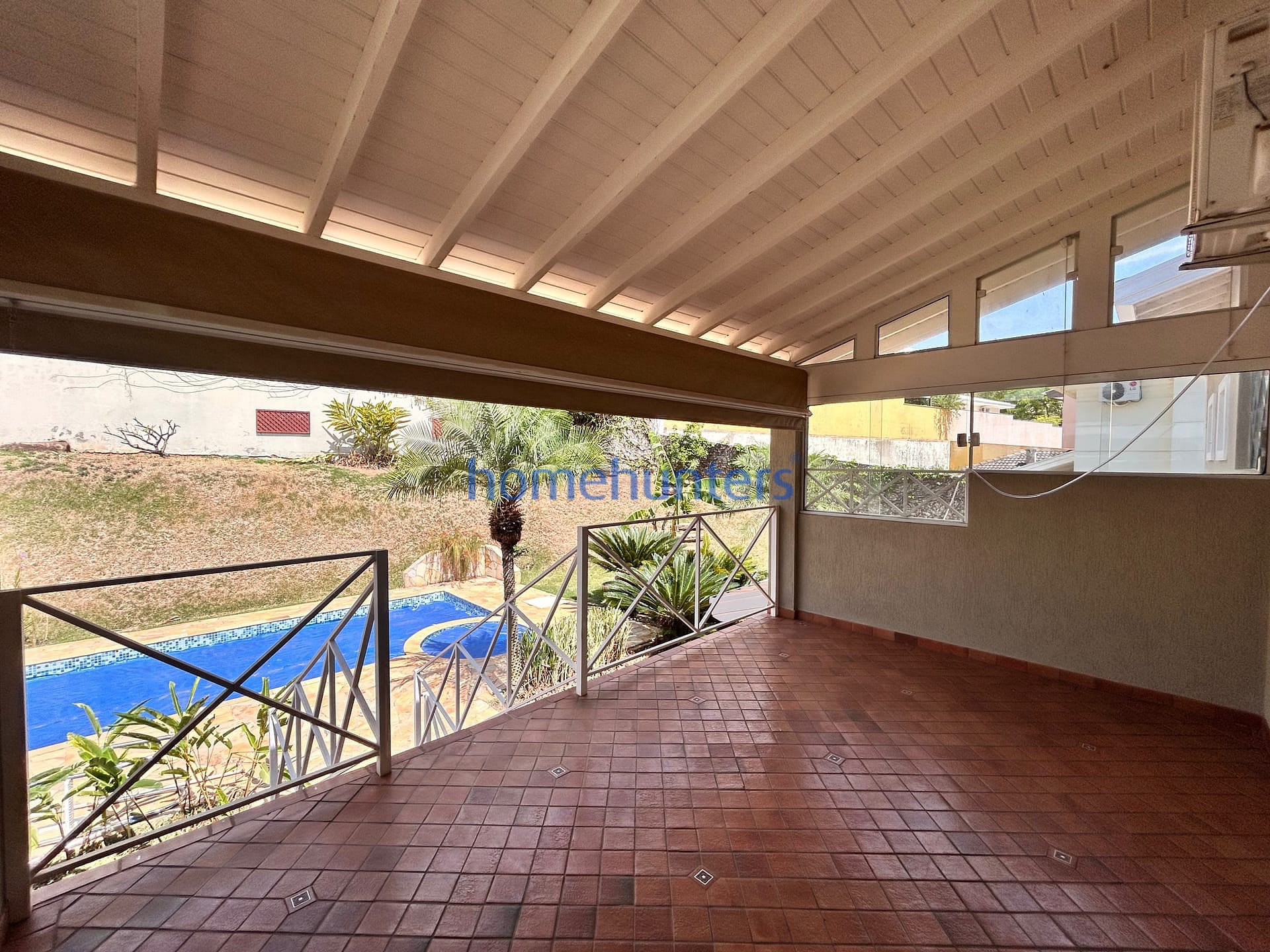 Casa para alugar com 5 quartos, 317m² - Foto 60