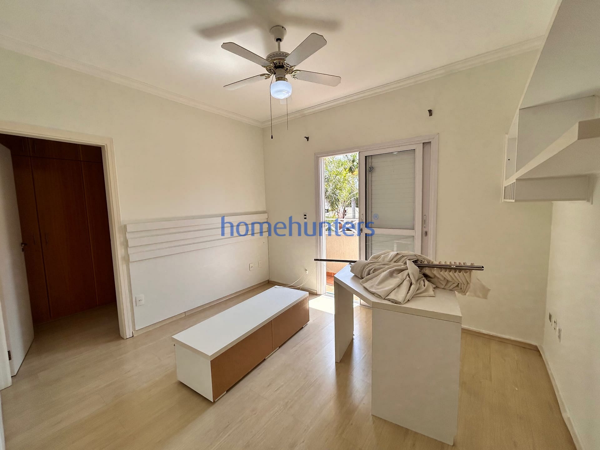 Casa para alugar com 5 quartos, 317m² - Foto 62