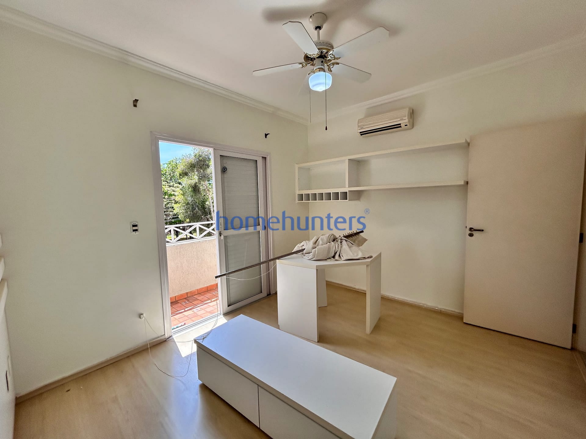 Casa para alugar com 5 quartos, 317m² - Foto 63