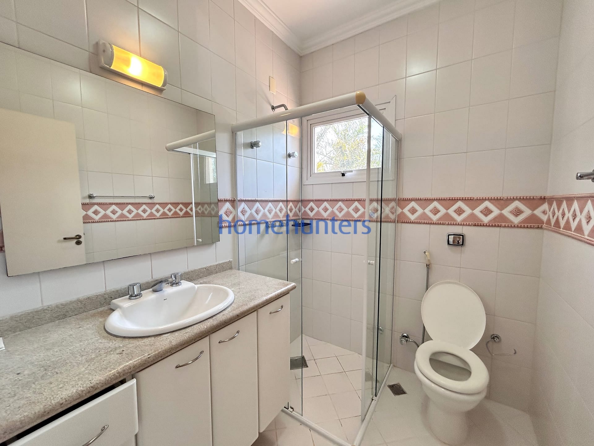 Casa para alugar com 5 quartos, 317m² - Foto 67