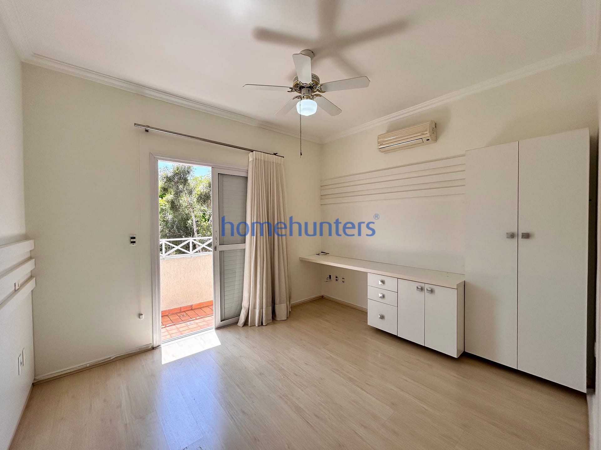 Casa para alugar com 5 quartos, 317m² - Foto 70