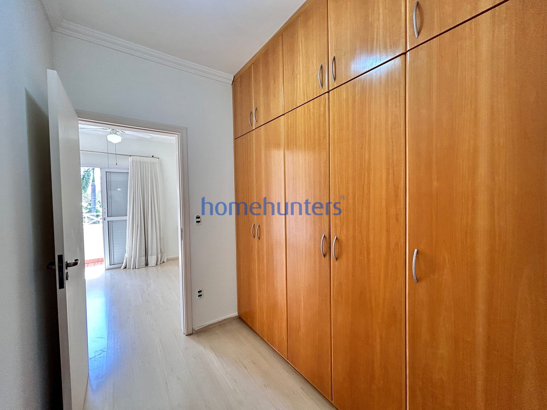 Casa para alugar com 5 quartos, 317m² - Foto 77