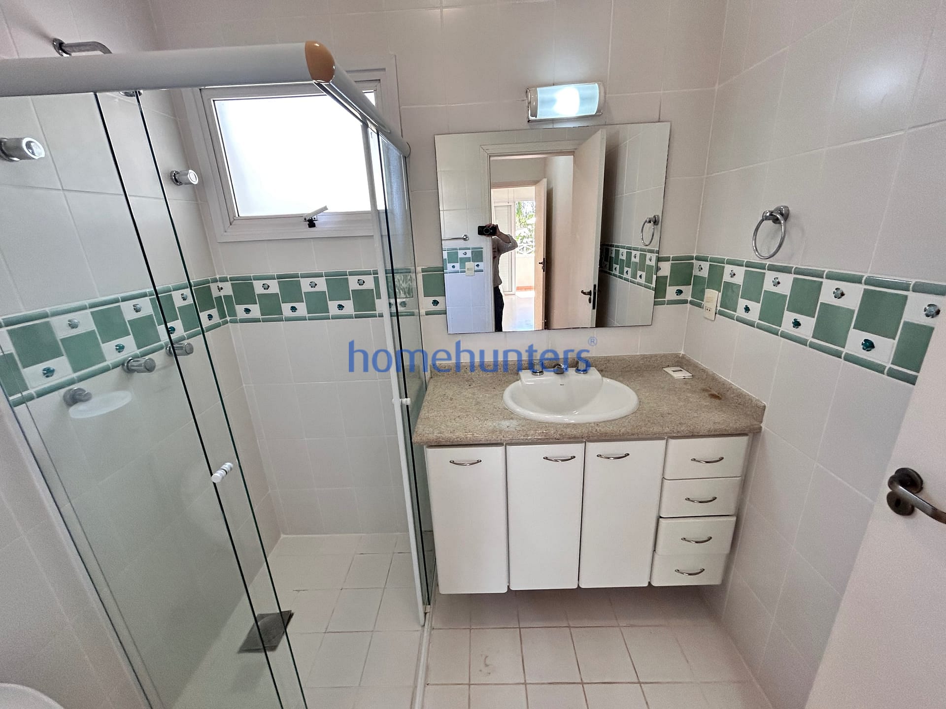 Casa para alugar com 5 quartos, 317m² - Foto 79