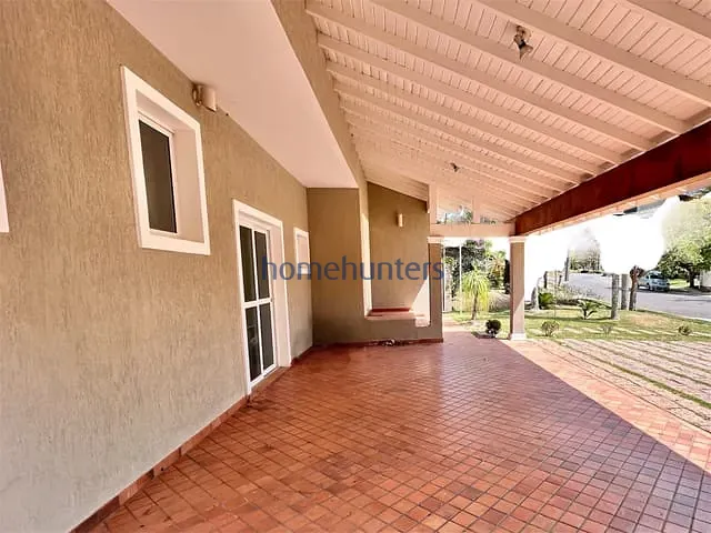 Casa com 700m² 5 quartos e 5 banheiros, à venda ou para alugar, no bairro Loteamento Alphaville Campinas em Campinas