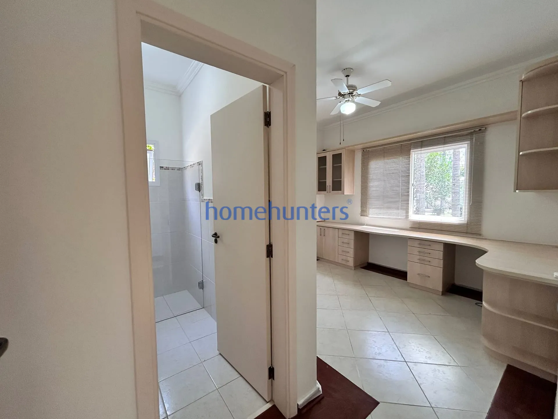 Casa, 5 quartos, 317 m² - Foto 9
