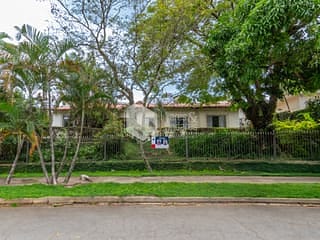 Casa com 695m² 4 quartos e 3 banheiros, à venda, no bairro Lapa em São Paulo