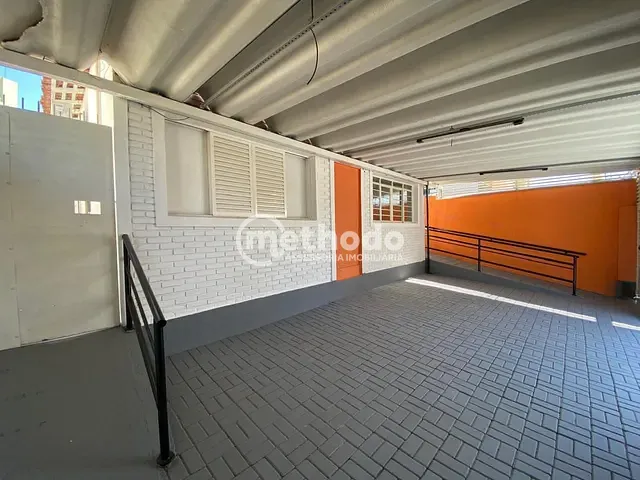 Casa com 415m², à venda ou para alugar, no bairro Parque Industrial em Campinas