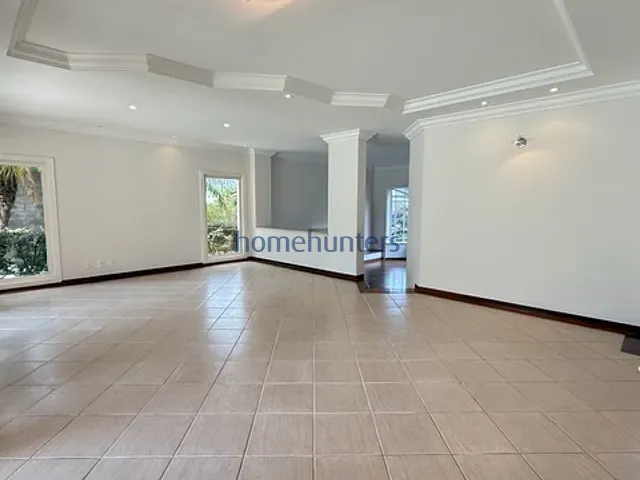 Casa 4 quartos e 7 banheiros, à venda ou para alugar, no bairro Sítios de Recreio Gramado em Campinas