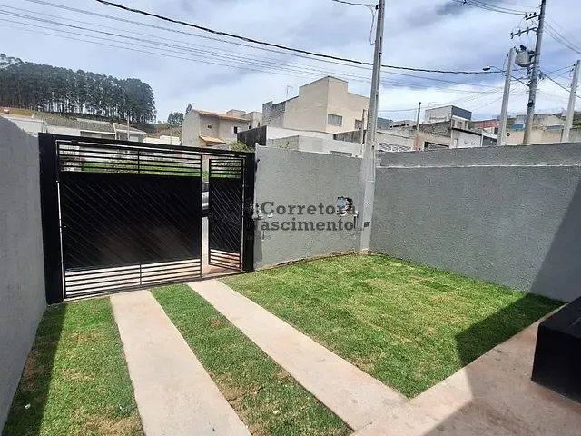 Casa com 147m² 2 quartos e 3 banheiros, à venda, no bairro Parque Califórnia em Jacareí