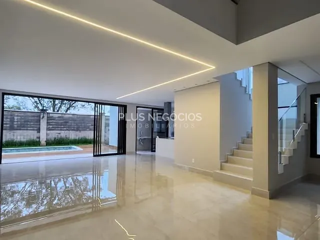 Casa com 453m² 3 quartos e 5 banheiros, à venda, no bairro Alphaville Nova Esplanada 3 em Votorantim