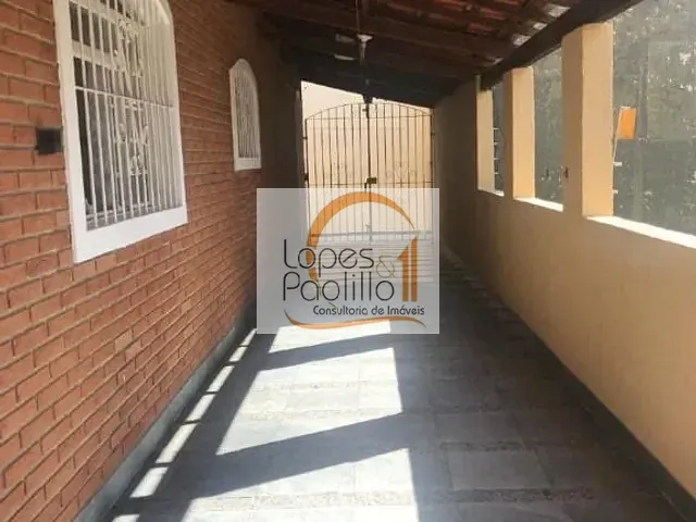 Casa com 780m² 3 quartos e 4 banheiros, à venda, no bairro Jardim Colonial em Atibaia