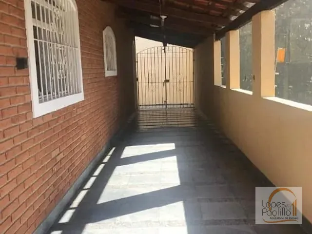 Casa com 780m² 3 quartos e 4 banheiros, à venda, no bairro Jardim Colonial em Atibaia