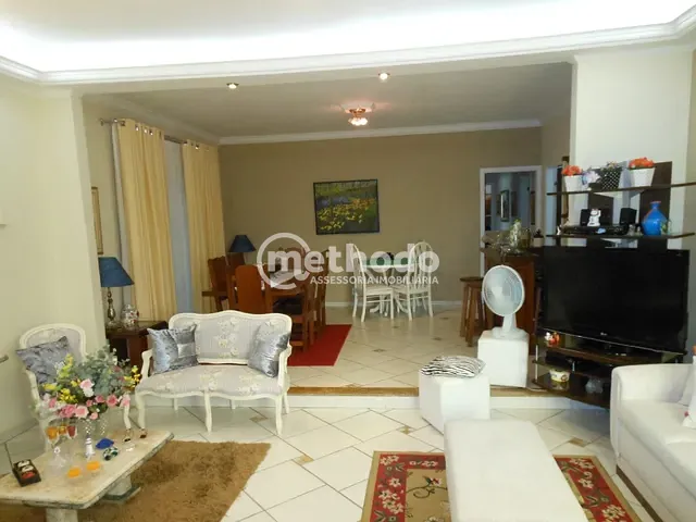 Casa com 312m² 3 quartos e 3 banheiros, à venda, no bairro Nova Campinas em Campinas