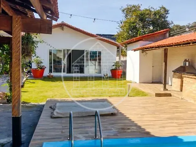 Casa com 504m² 2 quartos e 3 banheiros, à venda, no bairro Parque do Terceiro Lago em São Paulo