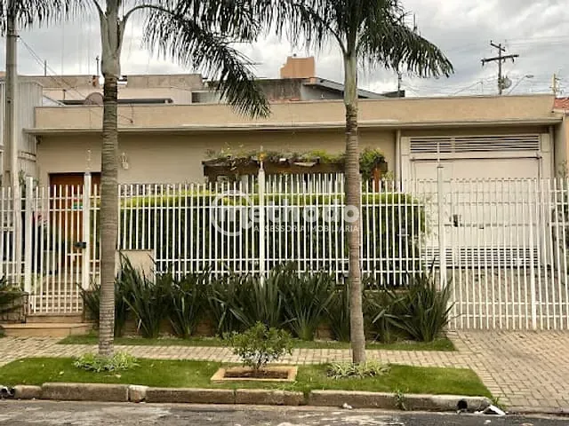 Casa com 253m² 3 quartos e 3 banheiros, à venda, no bairro Vila Rossi Borghi e Siqueira em Campinas