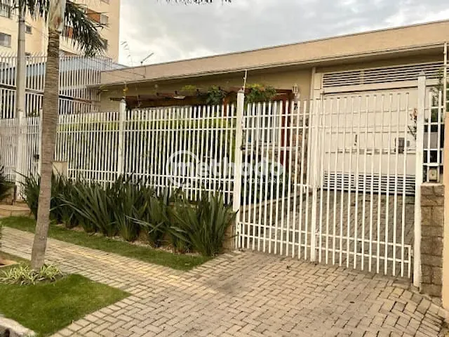 Casa com 253m² 3 quartos e 3 banheiros, à venda, no bairro Vila Rossi Borghi e Siqueira em Campinas