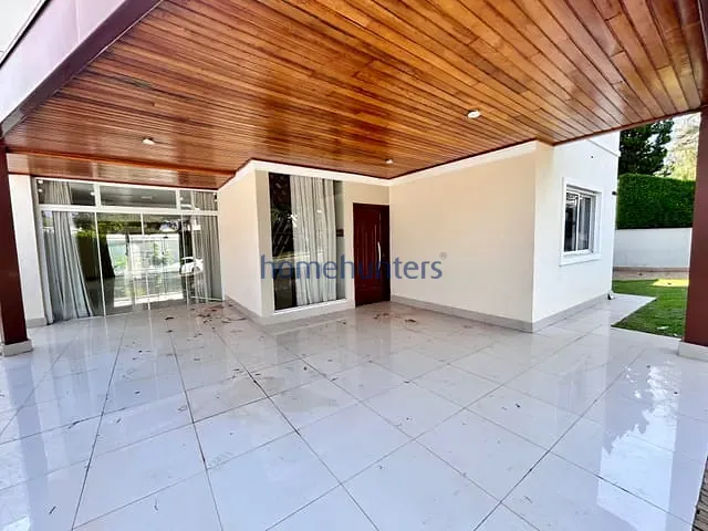 Casa com 740m² 3 quartos e 5 banheiros, à venda, no bairro Loteamento Alphaville Campinas em Campinas