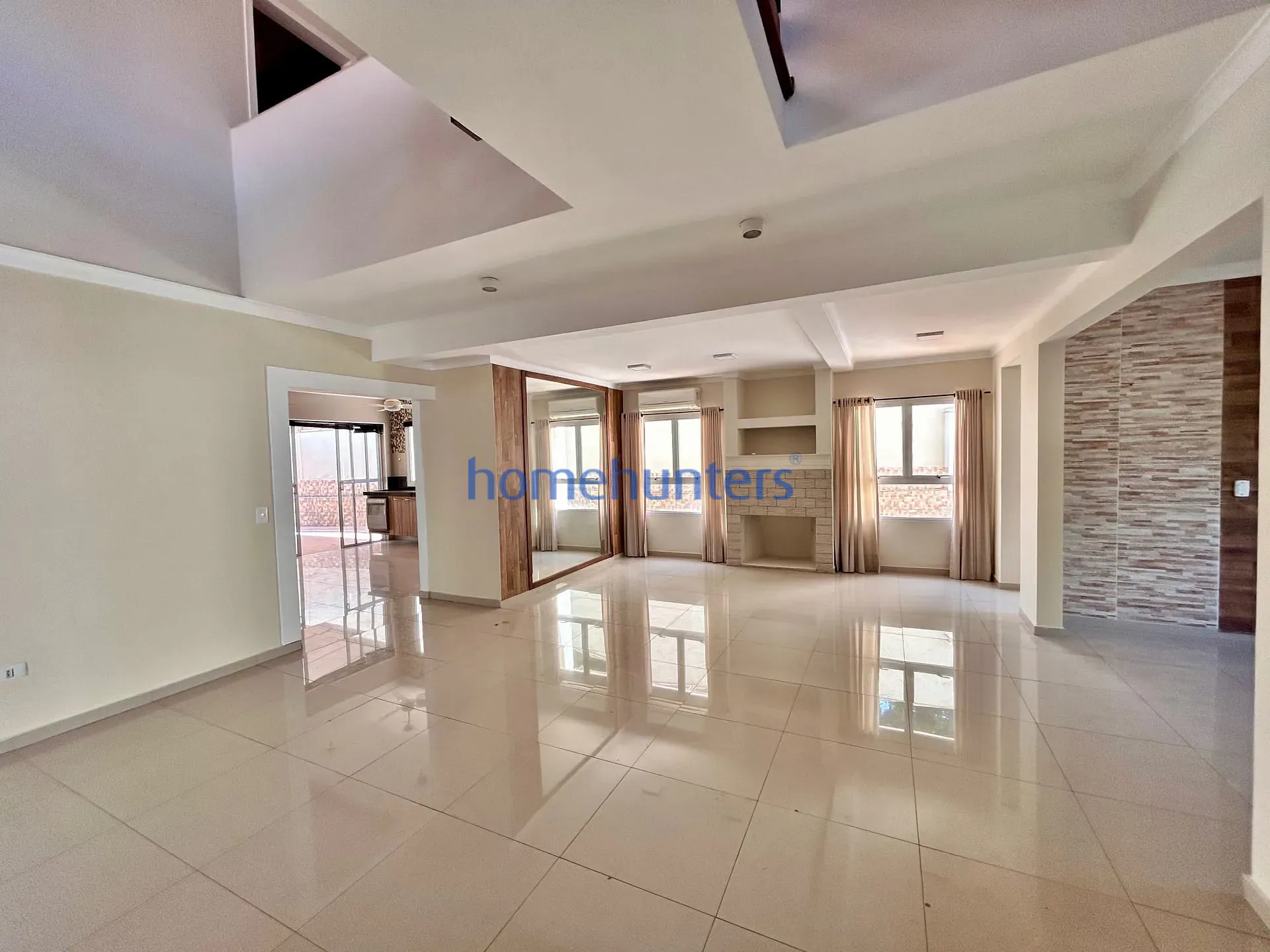 Casa, 3 quartos, 233 m² - Foto 8