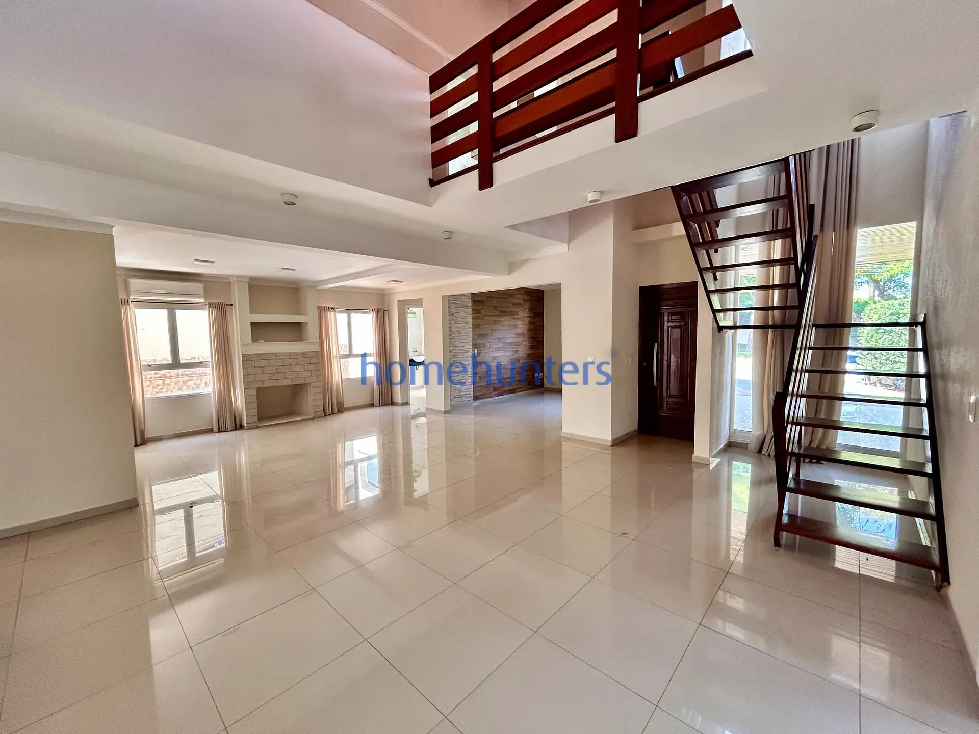 Casa, 3 quartos, 233 m² - Foto 9